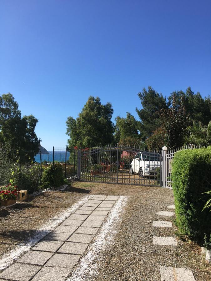 Beautifulhousebybeach Solanas  Buitenkant foto